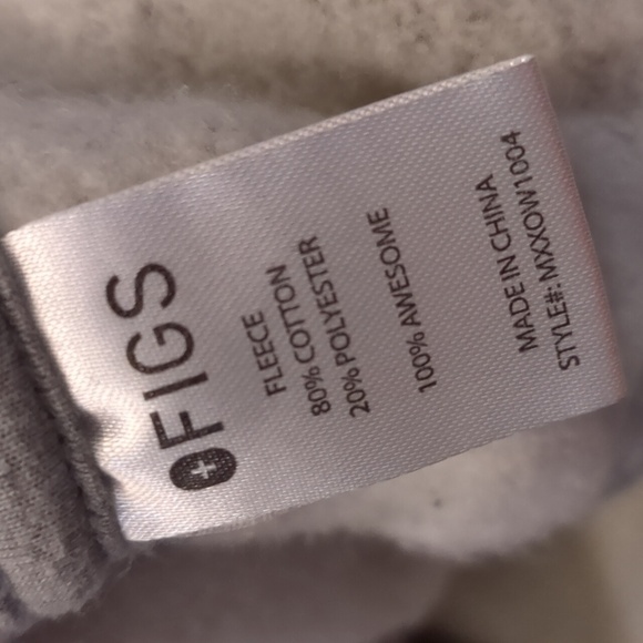 Figs gray zipped sweatshirt hooded jacket size medium - Picture 4 of 6